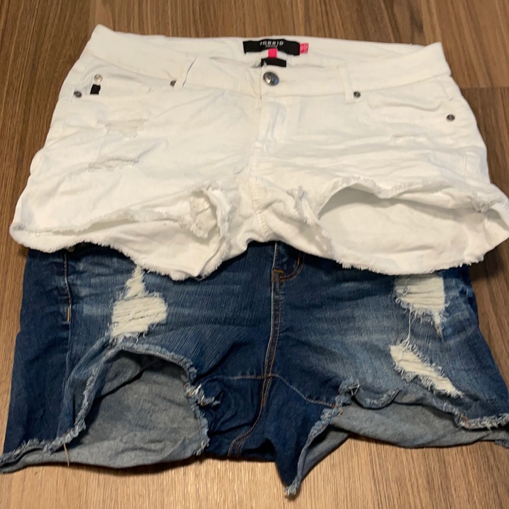 Torrid shorts size 12 lot of 2